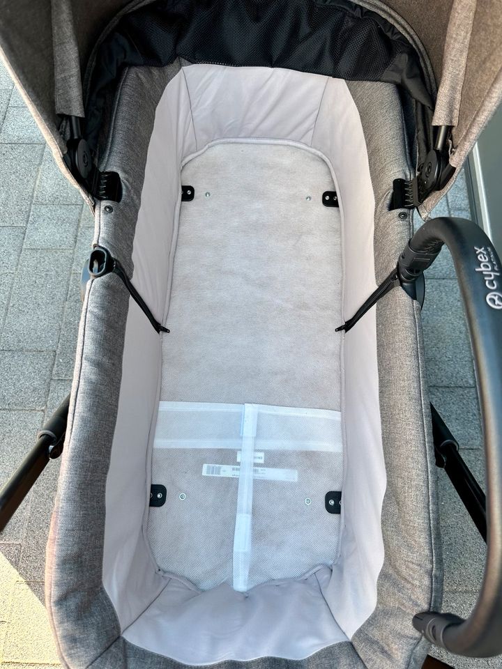 Kinderwagen Cybex Priam in Heßheim