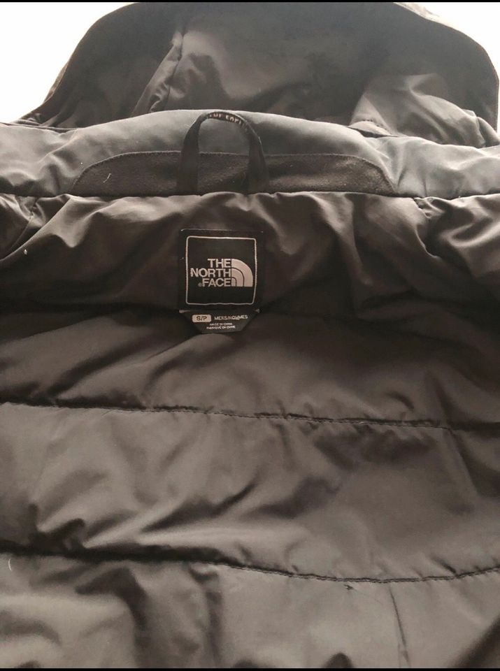 The North Face Winter Parka S/ M in Kirchlengern