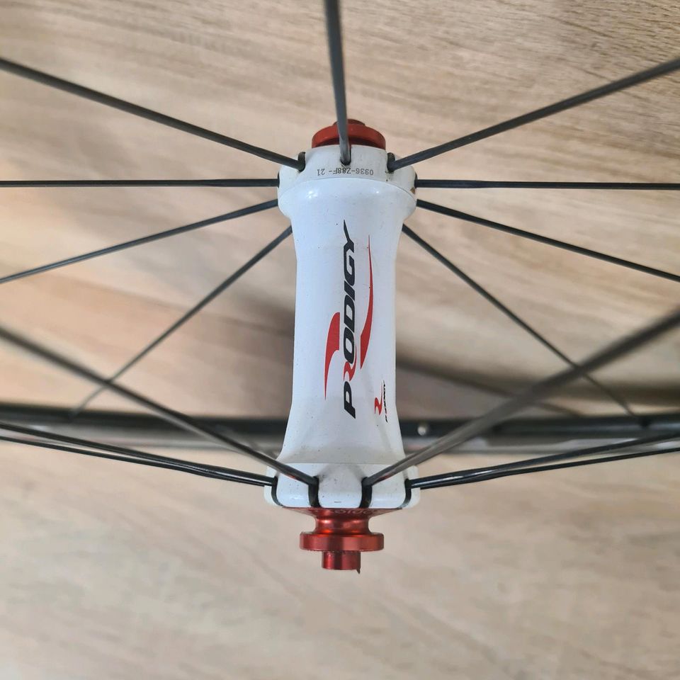 Prodigy Extralight - 60mm Carbon Rennrad Laufrdasatz - Tubular in Konstanz