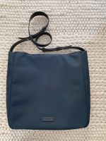 NEU CHI CHI FAN HAMBURG Umhängetasche CHI CHI FAN Tasche blau Frankfurt am Main - Sachsenhausen Vorschau