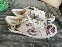 Schuhe Größe 39 Blumen Muster Berlin - Köpenick Vorschau