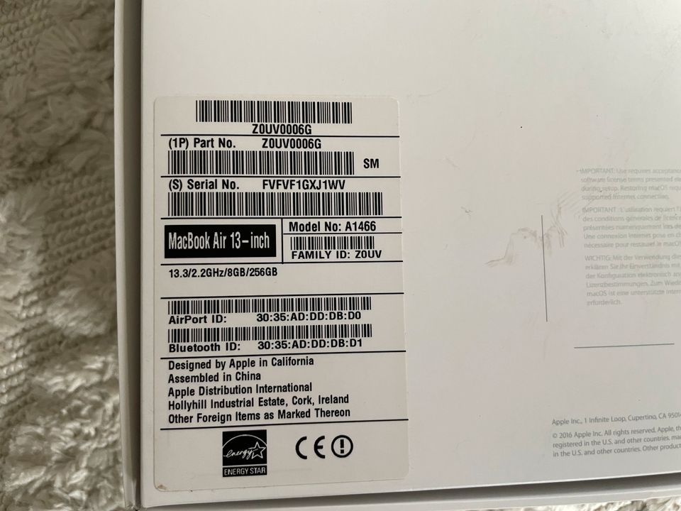 Apple MacBook Air 13“ 2017 |8GB RAM, 256 GB SSD, 2,2 GHz, i7 |OVP in Bad Säckingen
