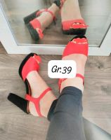 Sandalen Wildleder Optik Heels Nordrhein-Westfalen - Frechen Vorschau