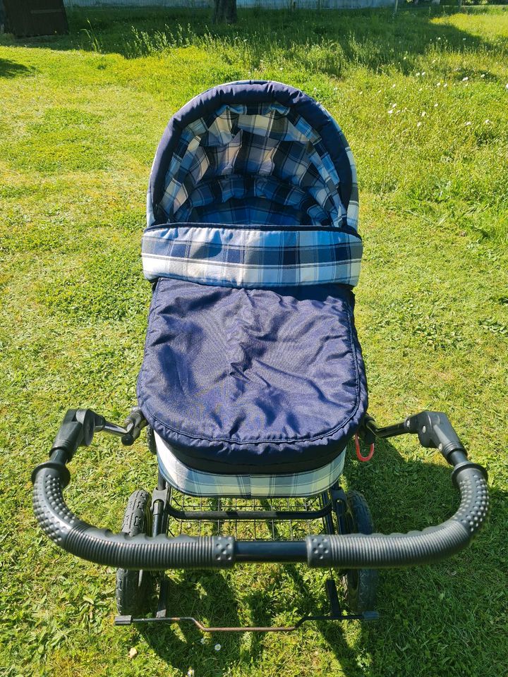 Kinderwagen, Luftreifen in Leipzig