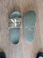 Calvin Klein badeschlappen latschen badeschuhe hausschuhe Nordrhein-Westfalen - Much Vorschau