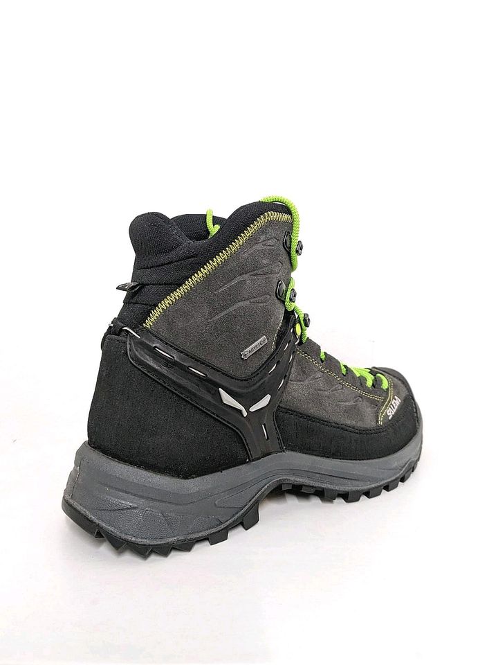 Neu Herren Wanderschuhe Salewa Gr 41 in Ottweiler