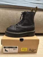 Dr. Martens Hessen - Wiesbaden Vorschau