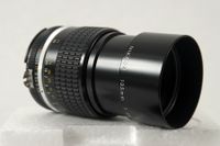 Nikon Nikkor 135 AIS 1:2,8 MF unbenutzt OVP Sammlerstück Nordrhein-Westfalen - Straelen Vorschau