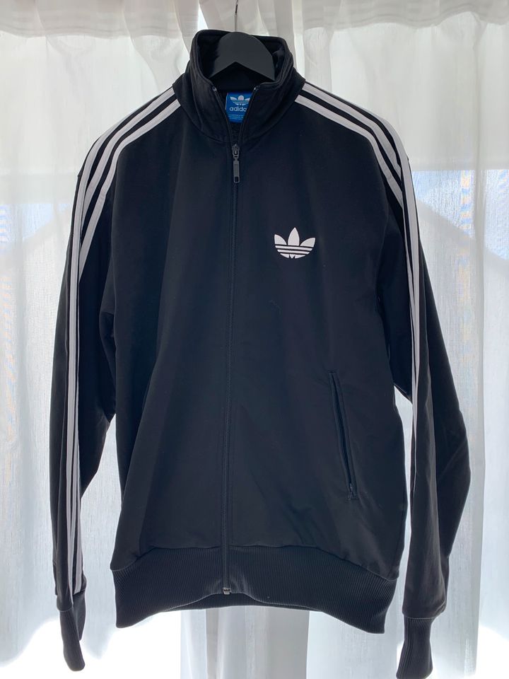 Trainingsjacke schwarz adidas in Lenningen