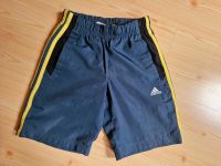 Sporthose gr. 128, Adidas Brandenburg - Premnitz Vorschau