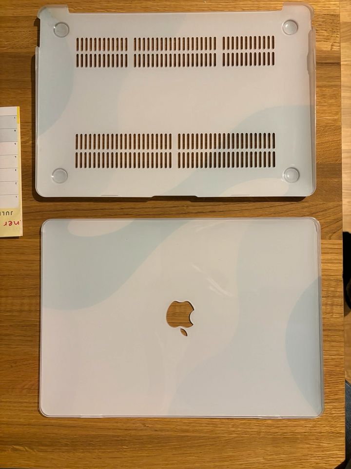 MacBook Air M1 13 Zoll Case in Regensburg