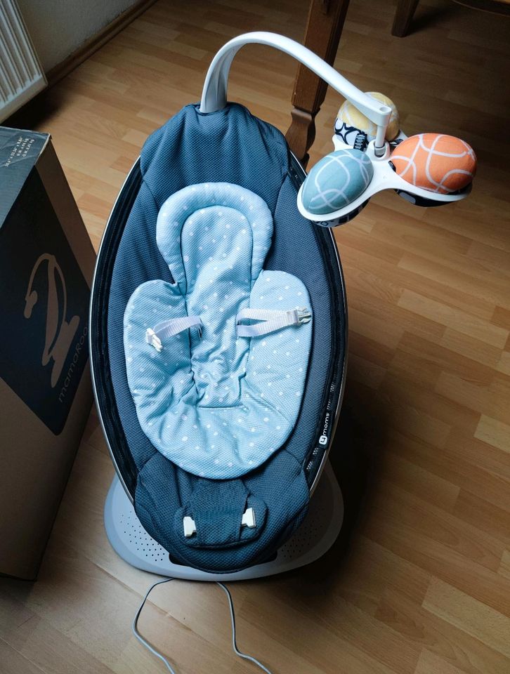 *Top* Mamaroo 4 Moms elektrische Babywiege inkl. Newborn Einsatz in Neckargemünd