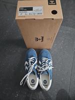 Hummel Sneaker Wildleder blau Gr. 41 neu mit Etikett und Karton Nordrhein-Westfalen - Recklinghausen Vorschau