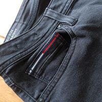 Tommy Hilfiger Hose/Jeans Größe 31/32 schwarz Niedersachsen - Nienburg (Weser) Vorschau