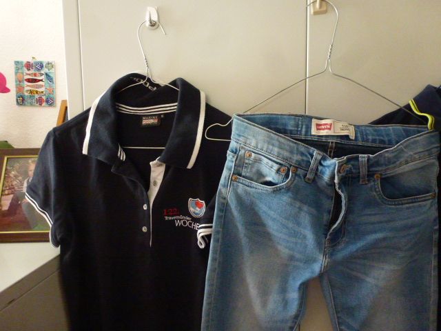 Jungensachen Jeans Levis Strauss 510 Gr.15 & 2x Polo Shirts M im in Braschwitz