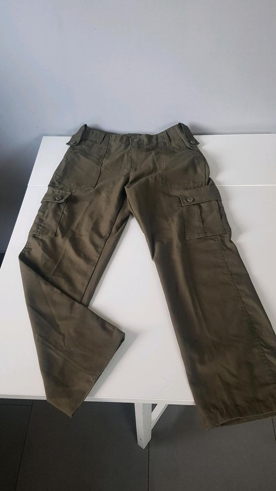 Jungen Cargohose, wie neu, ca.164 in Kiel