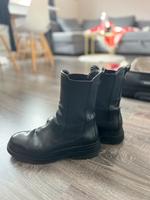 Schwarze Boots / Stiefel für Damen Schleswig-Holstein - Kiel Vorschau