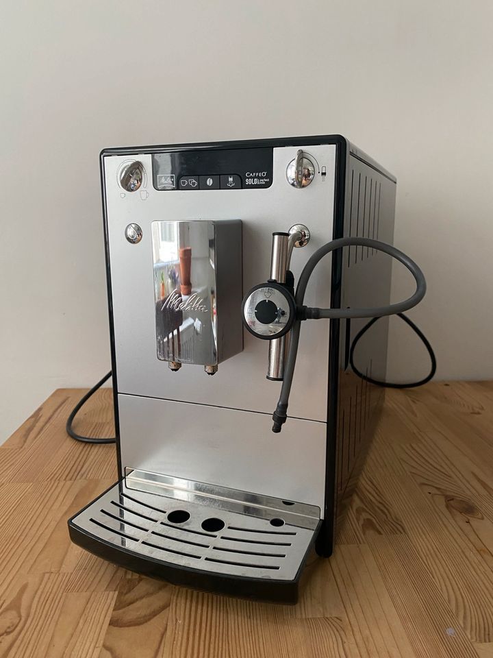 Kaffeevollautomat Melitta Caffeo Solo / Kaffeemaschine in Berlin
