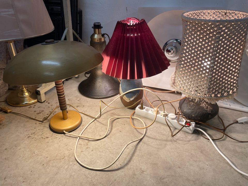 Vintage Lampe Deckenlampe Tischlampe Hängeleuchte Wandlampe 60er in Bonn