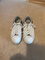 Lacoste Damen München - Laim Vorschau