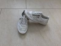 Mädchen Echtleder Mokassins Schuhe weiß Gr. 31 NEU Hessen - Wolfhagen  Vorschau