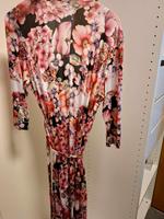 Kleid, Sommerkleid,Wickelkleid Sachsen-Anhalt - Genthin Vorschau