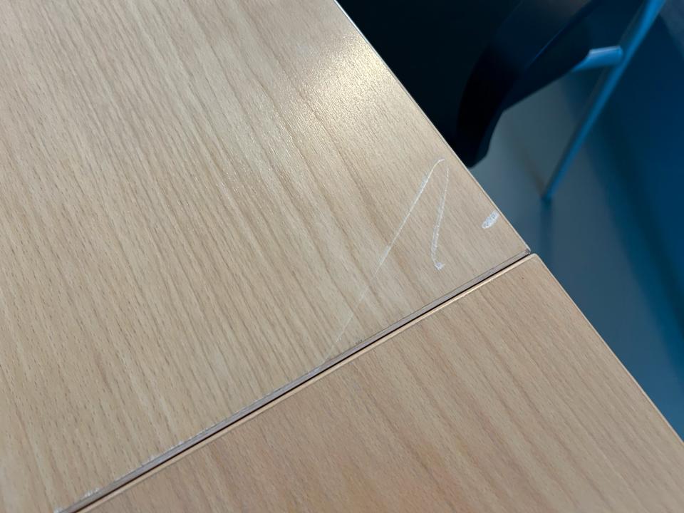 Konferenztisch, Besprechungstisch, Schreibtisch massiv Buche in Hamburg
