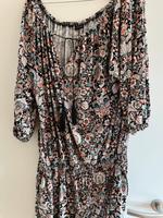Lascana Sommer Jumpsuit Größe 46 Rheinland-Pfalz - Bingen Vorschau