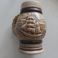 Avon Keramik Tasse/Krug von 1982 Handgefertigt Niedersachsen - Königslutter am Elm Vorschau