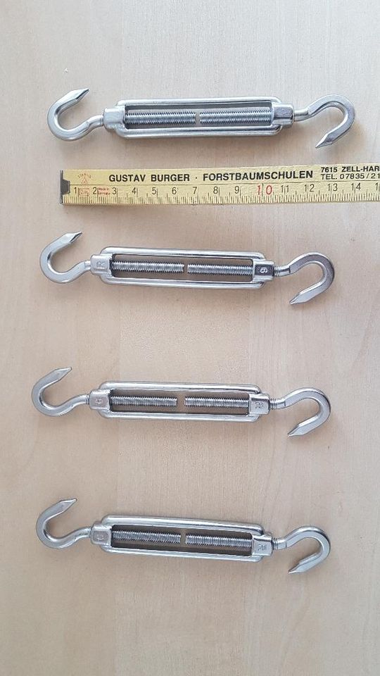 Karabiner- / Spannhaken-Set, günstig abzugeben in Neuenburg am Rhein