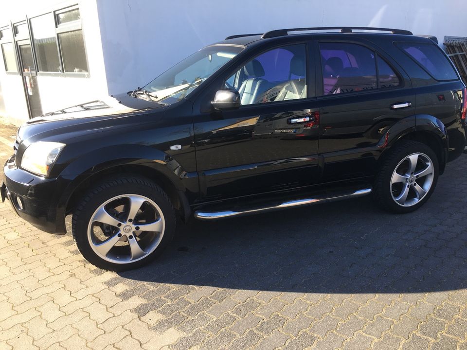 Kia Sorento 2,5 CRDi EX Diesel Automatik 4x4 in Burgwedel