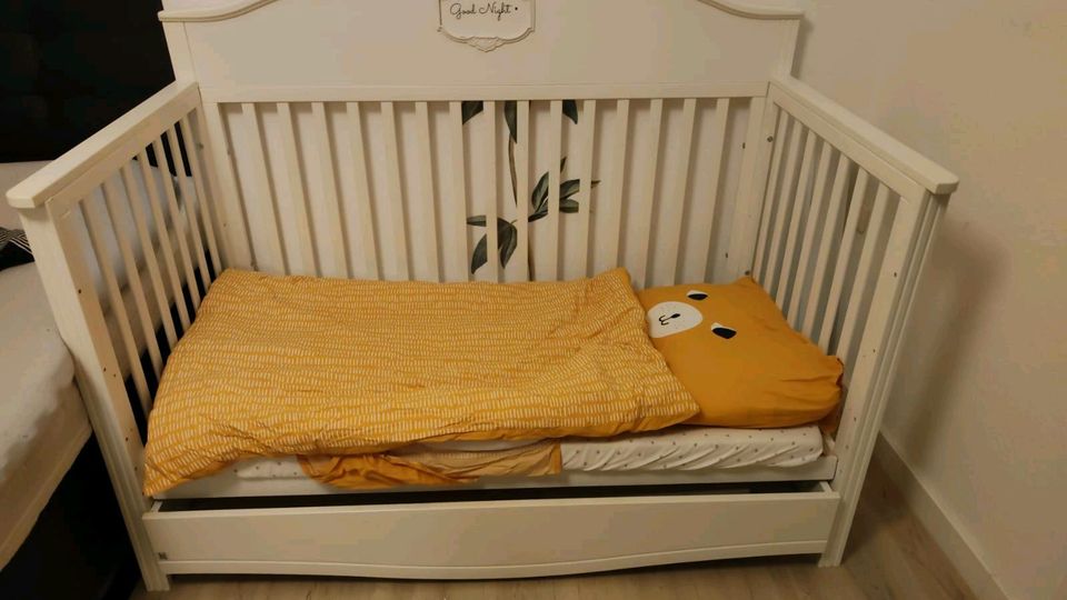 Bellamy Kinderbett good night weiss Baby Bett 140 in Hamm