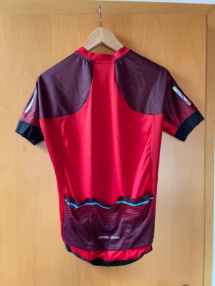 PEARL IZUMI Radtrikot Gr. M (gefühlt Gr. S) in Uffing