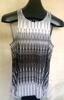 Top, schwarz-gemustert - Gr. 36 - von H&M - NEU Bayern - Rödental Vorschau