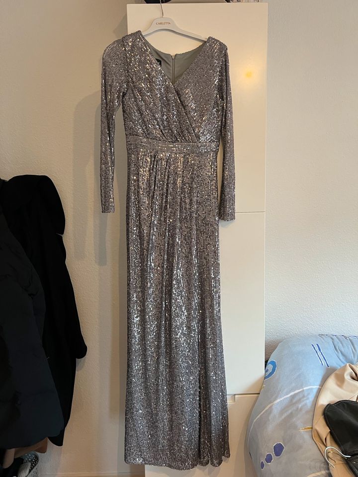 Abendkleid-Silber in Hamburg