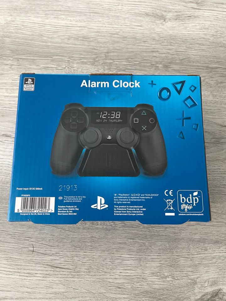 PlayStation OVP Wecker PS4 Controller Alarm Clock in Berlin