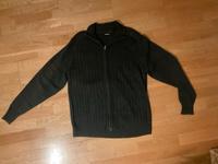 Schwarze Strickjacke XL von Watsons (Vintage Vibe) Hessen - Gießen Vorschau