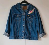 Jeansjacke mit Blumen John Baner Größe 44 Baden-Württemberg - Reutlingen Vorschau