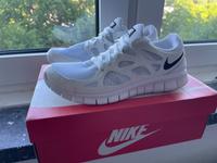 Nike Free Run 2 white/black NEU 42.5 Rheinland-Pfalz - Dierfeld Vorschau