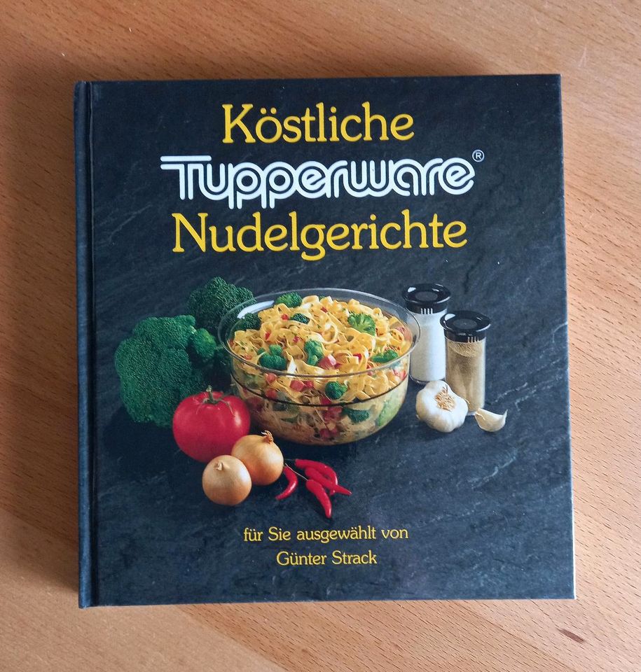 5 Bücher Tupperware Rezepte in Hohnstorf (Elbe)