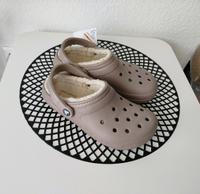 Neu. Crocs Winter hausschuhe gr.36/37 Köln - Kalk Vorschau