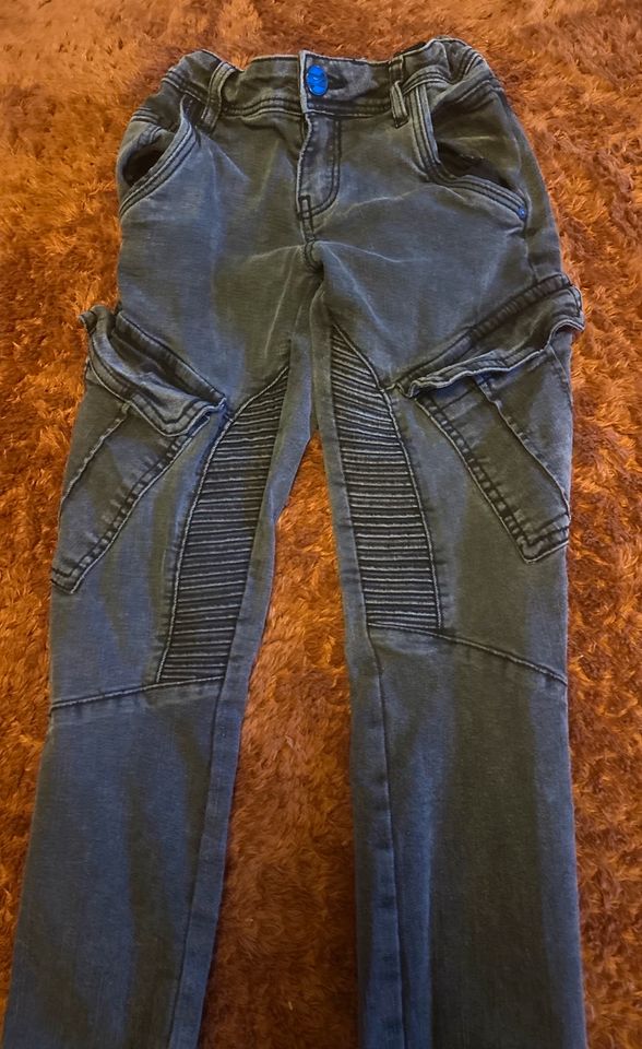 Jungen Jeans Hose gr. 140 in Stadland