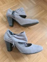 Pumps Stiefeletten Marco Tozzi Gr. 39 grau taupe Baden-Württemberg - Kuppenheim Vorschau