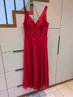 Abendkleid lang rot Glitzer Plissee Gr38 Kleid Hochzeit Ballkleid Bayern - Sankt Wolfgang Vorschau