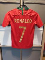 Christiano Ronaldo Trikot mit Unterschrift WM 2018 Mitte - Wedding Vorschau