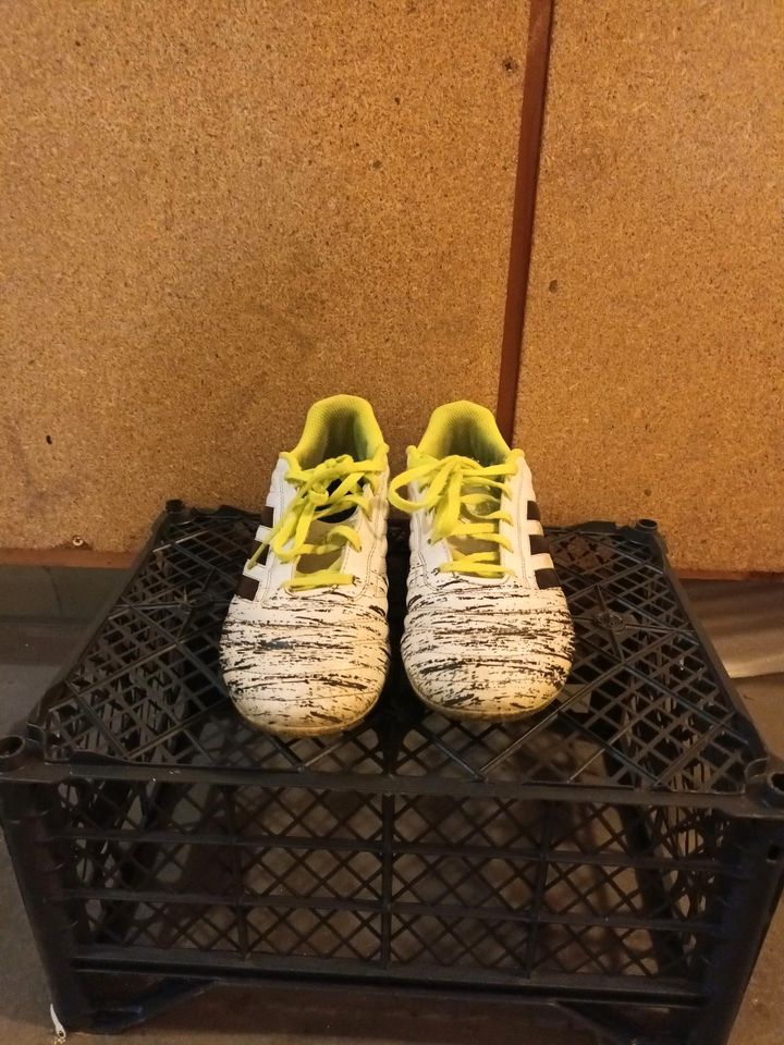 Fussballschuhe in Rosenheim