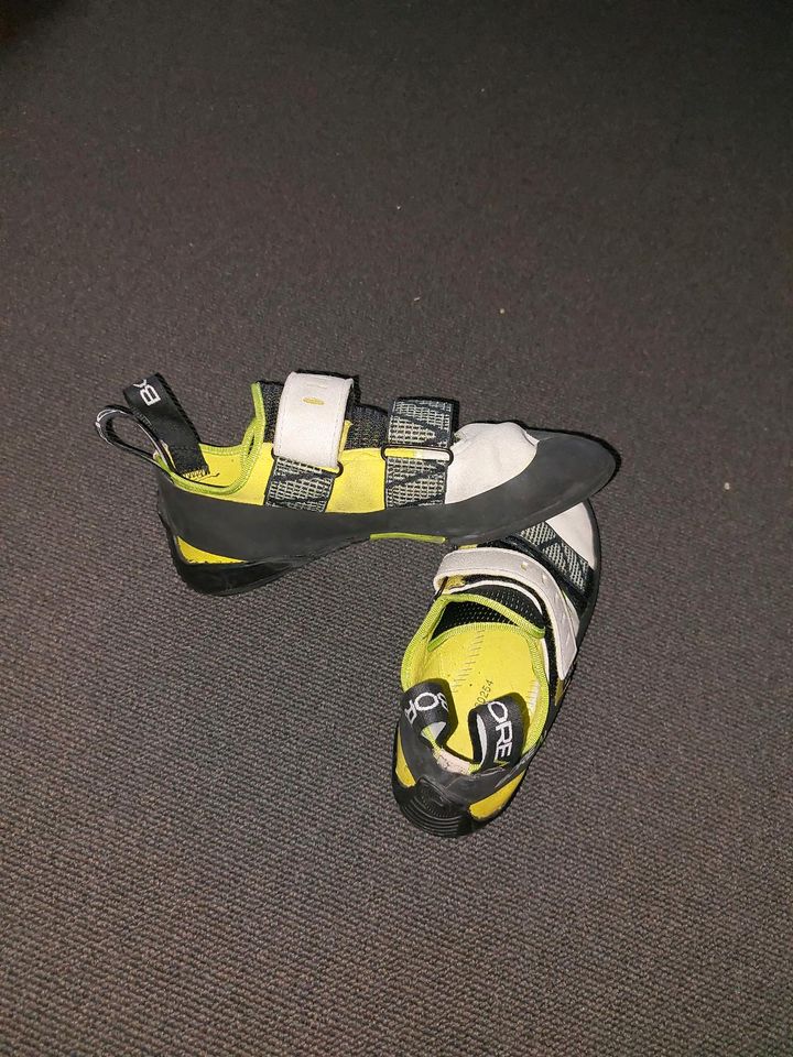 Boreal Kletterschuhe 39 1/2 in Crailsheim