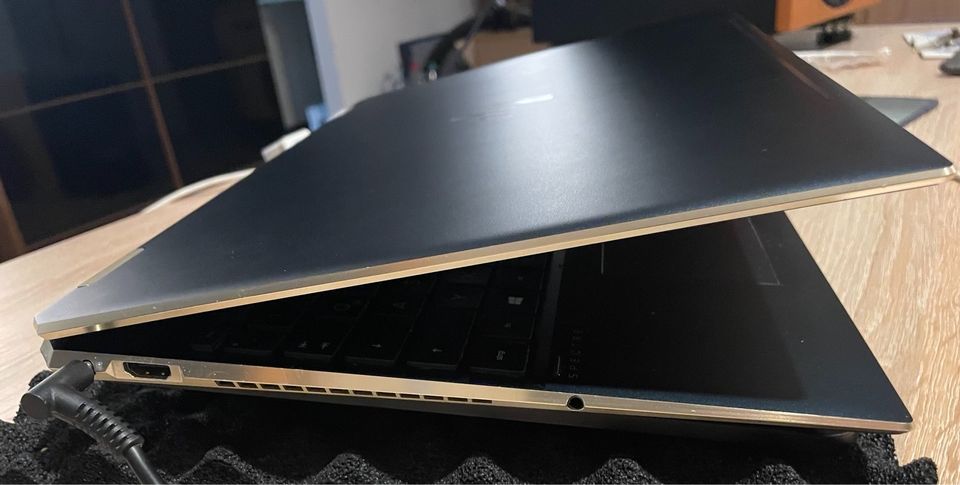 HP Spectre x360 15 i7 1Tb SSD  16GB UHD Touch 1050ti in Seddiner See