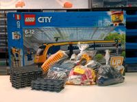 Lego City 60197 - Personenzug Rostock - Lichtenhagen Vorschau