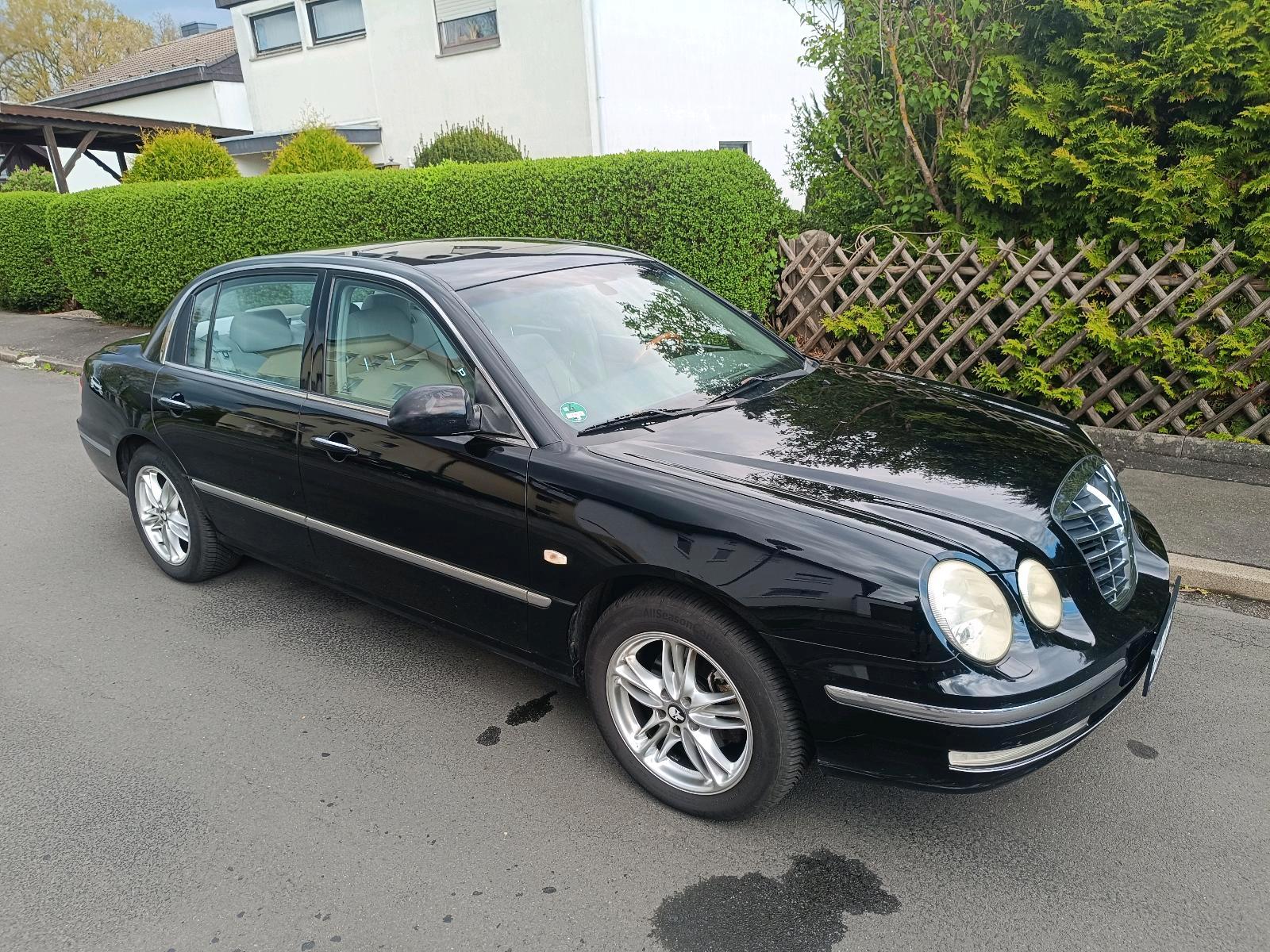 Abbildung des Autos Kia Opirus